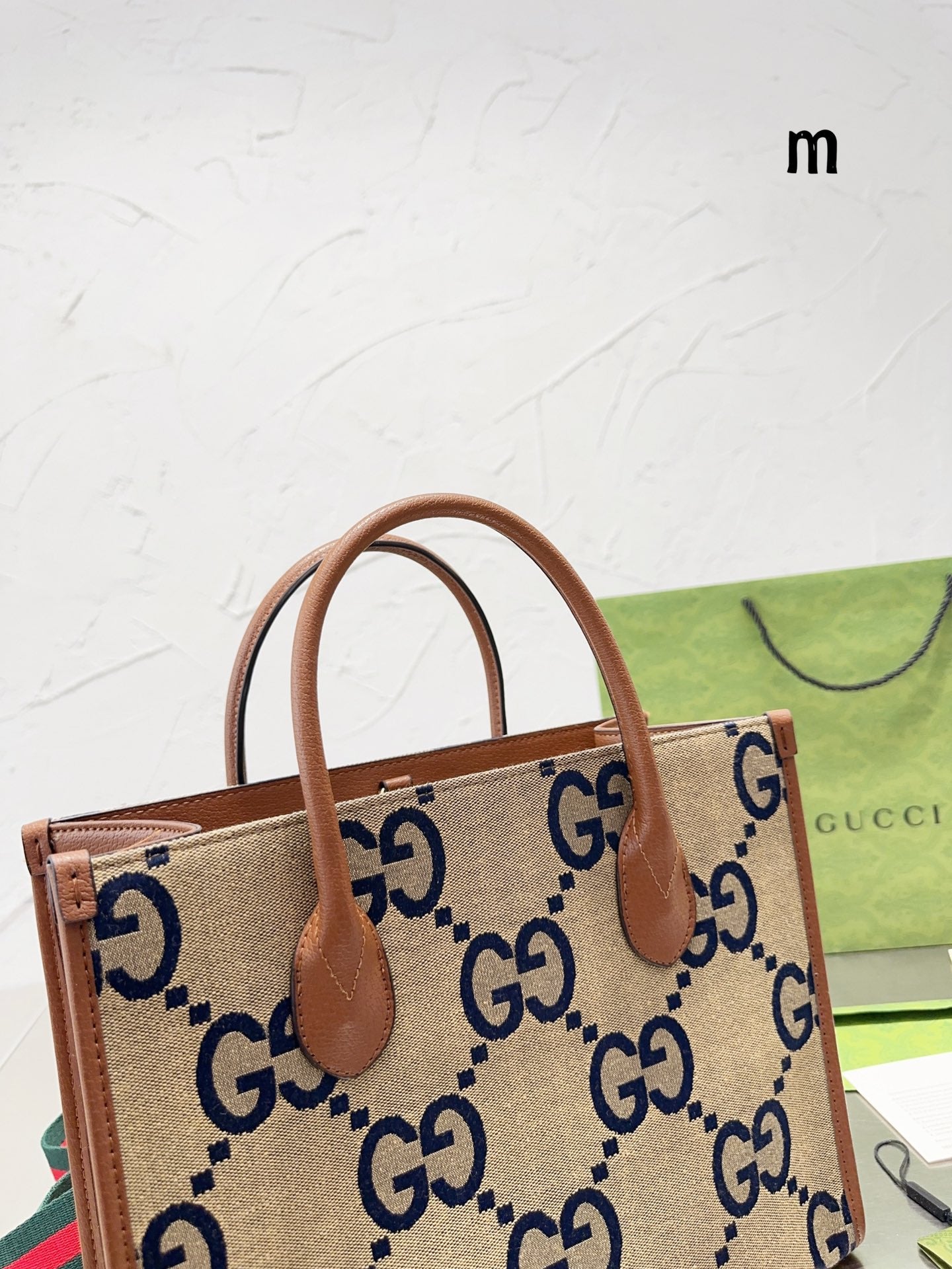 GUCCI BAG 517
