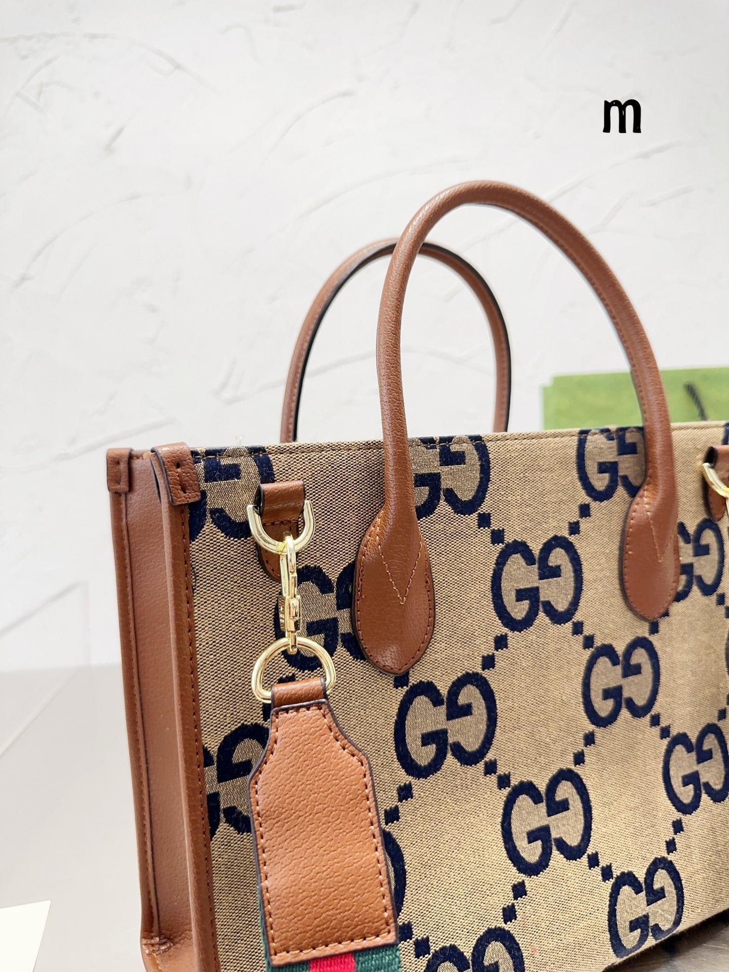 GUCCI BAG 517