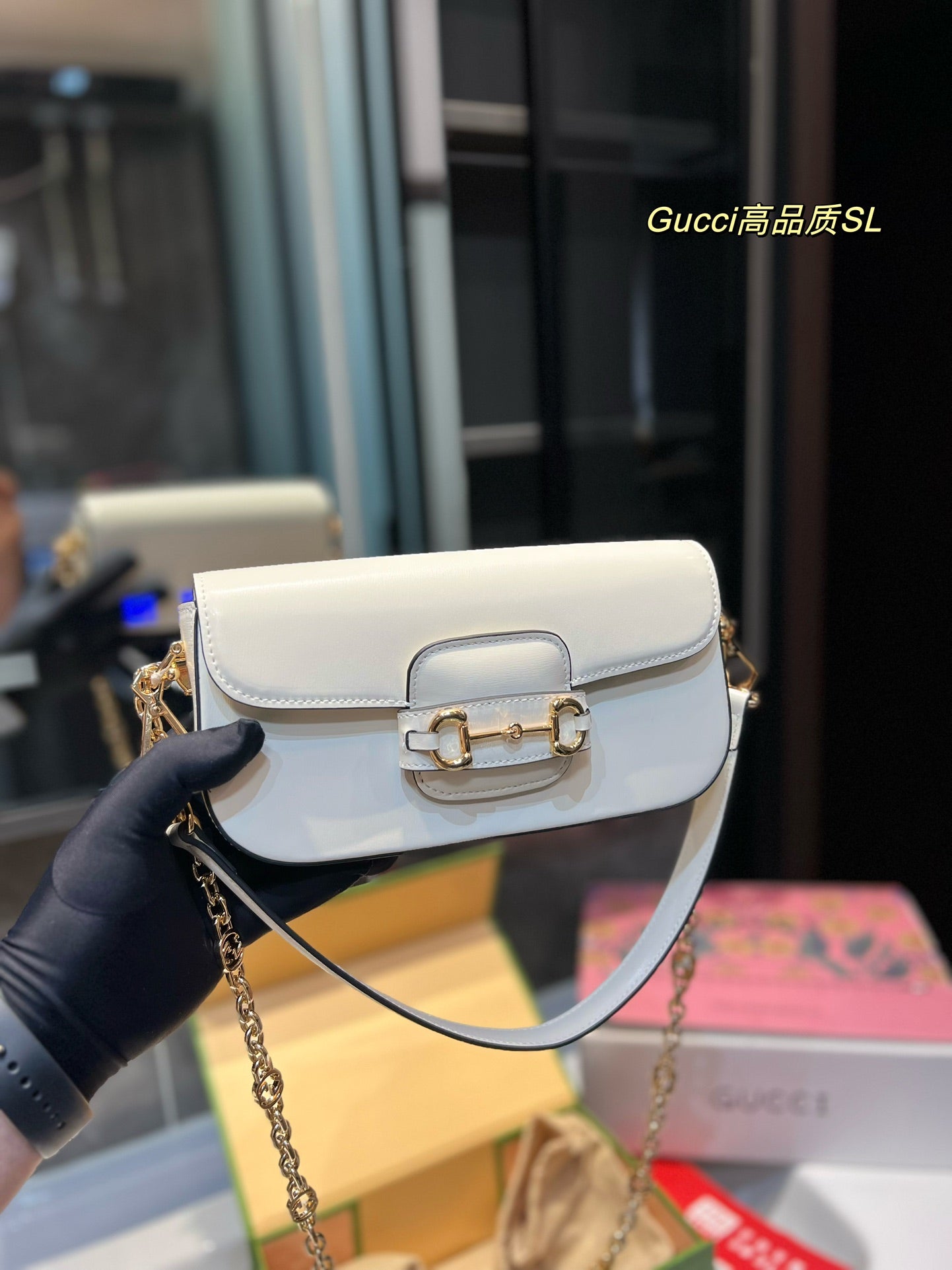 GUCCI BAG 518