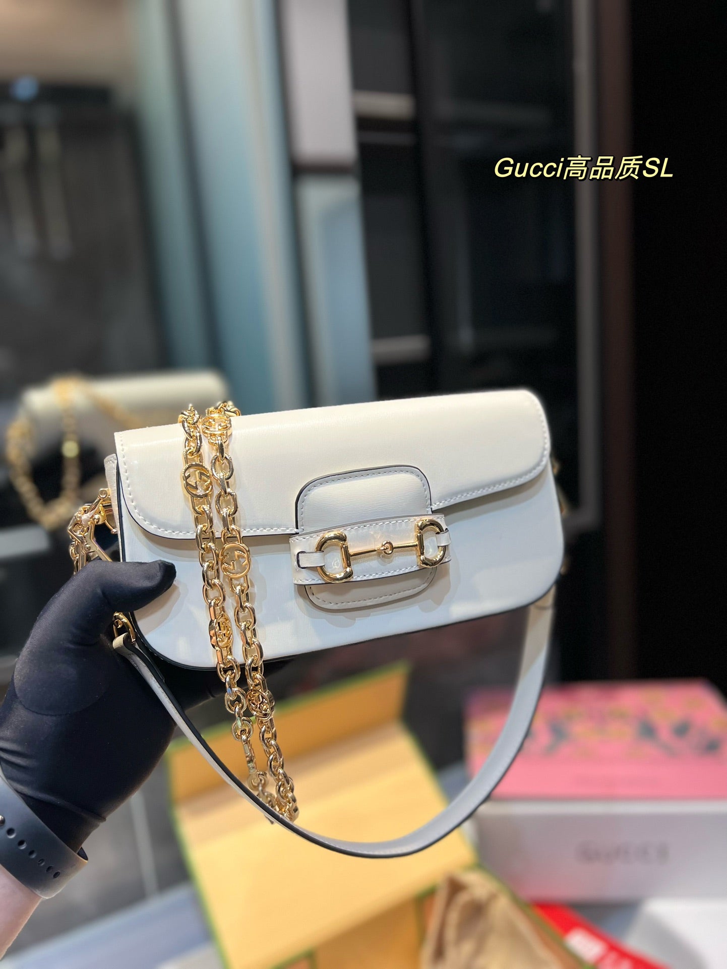 GUCCI BAG 518