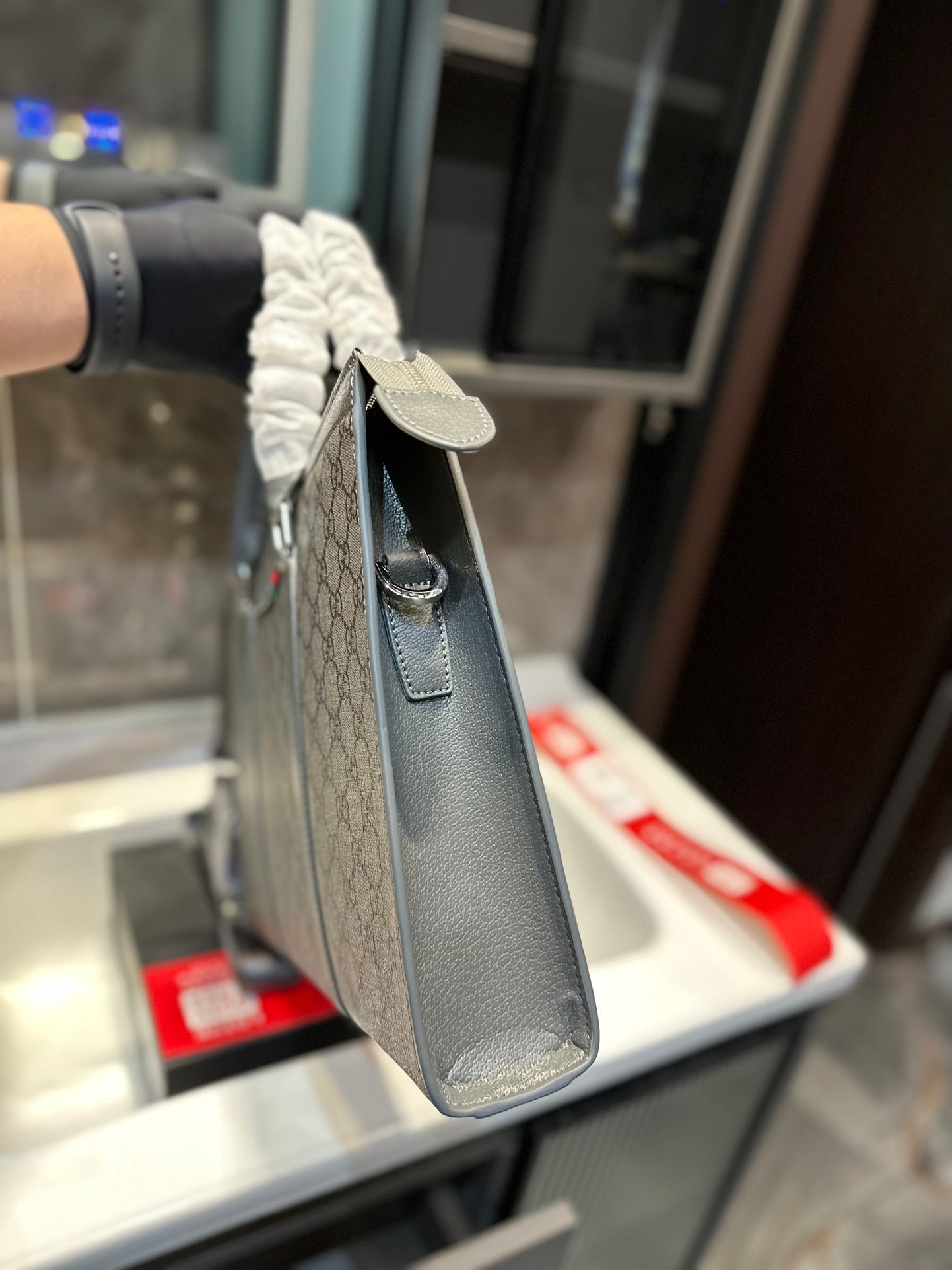 GUCCI BAG  519