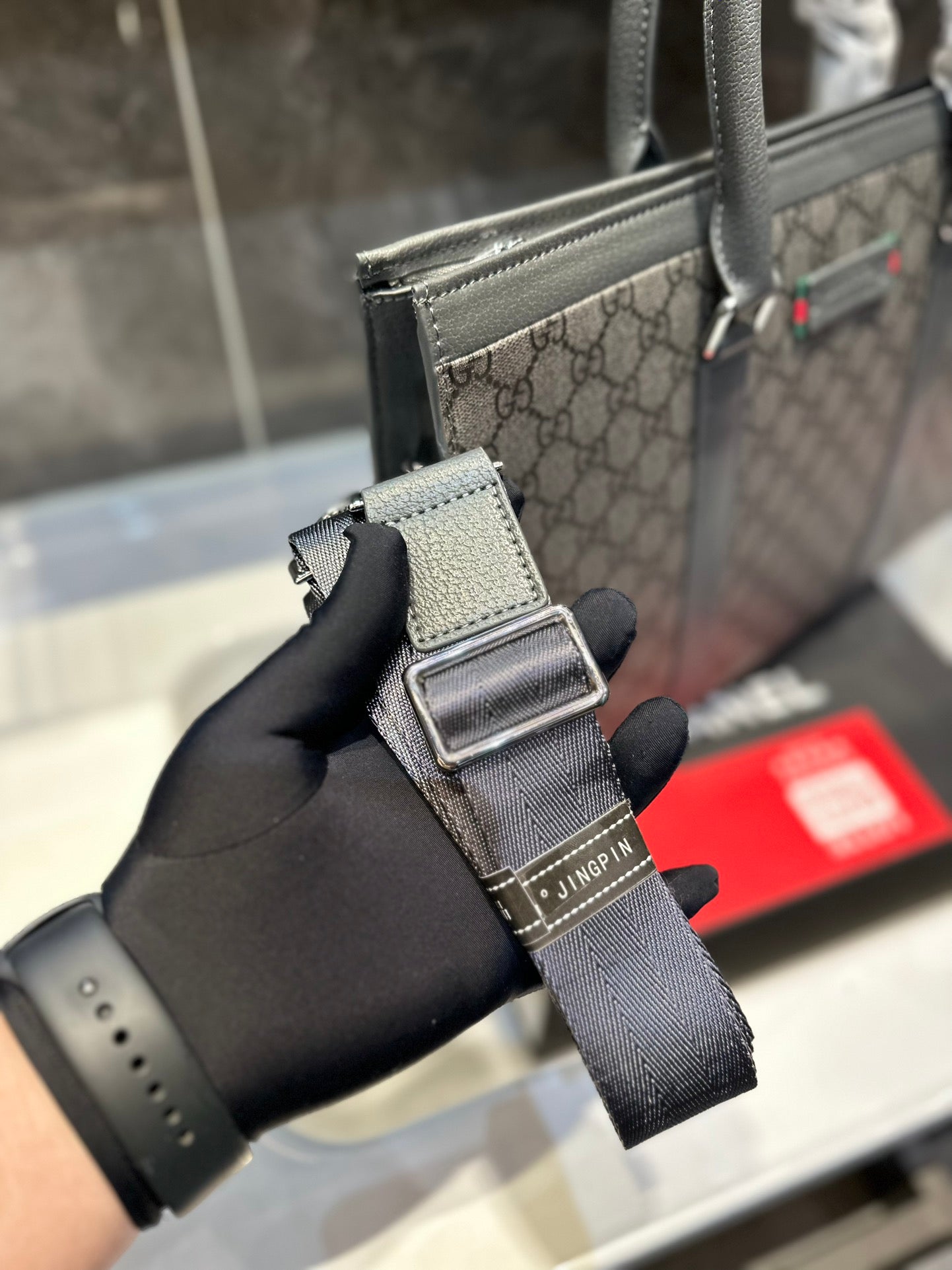 GUCCI BAG  519