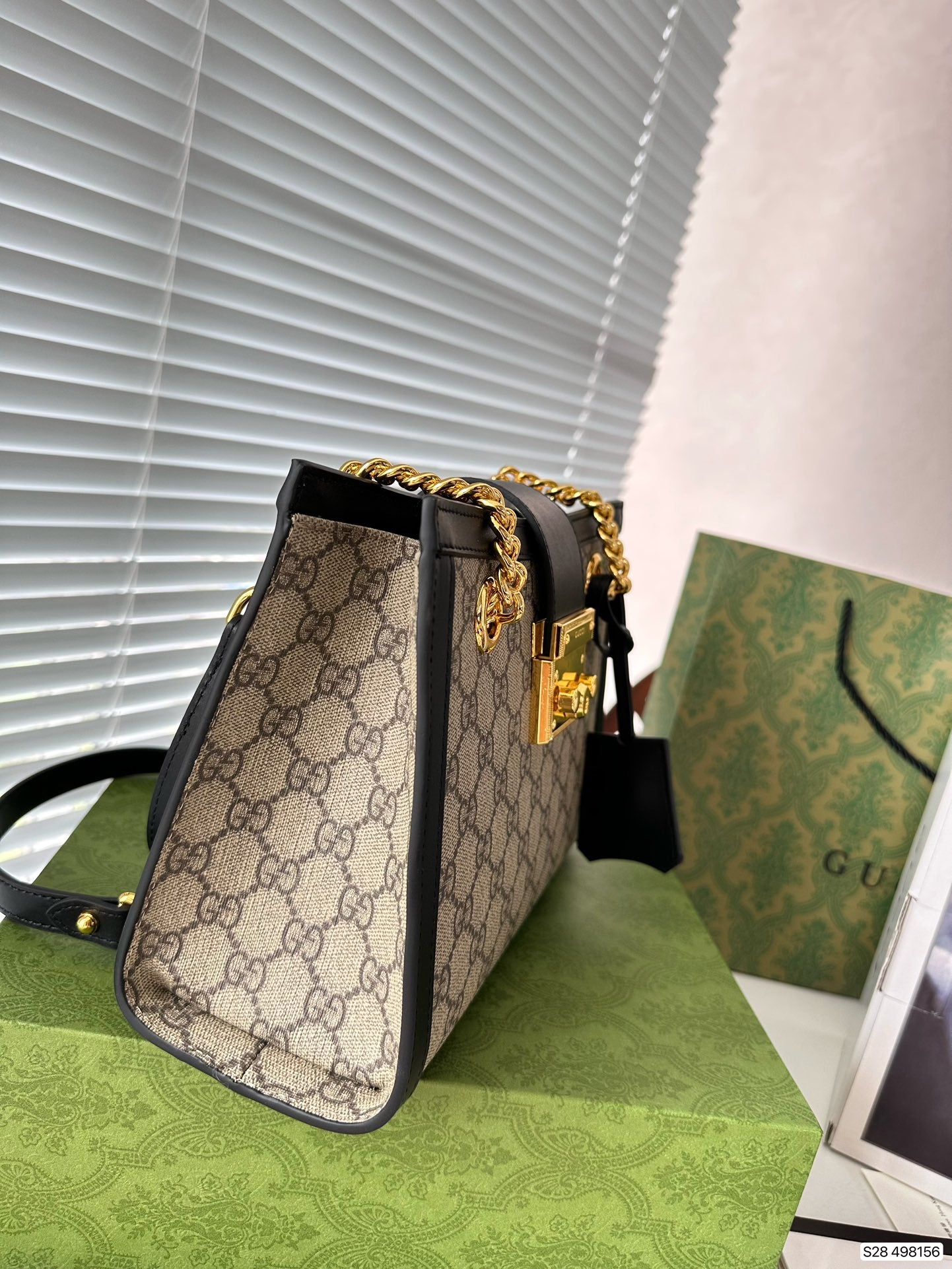 GUCCI BAG 522