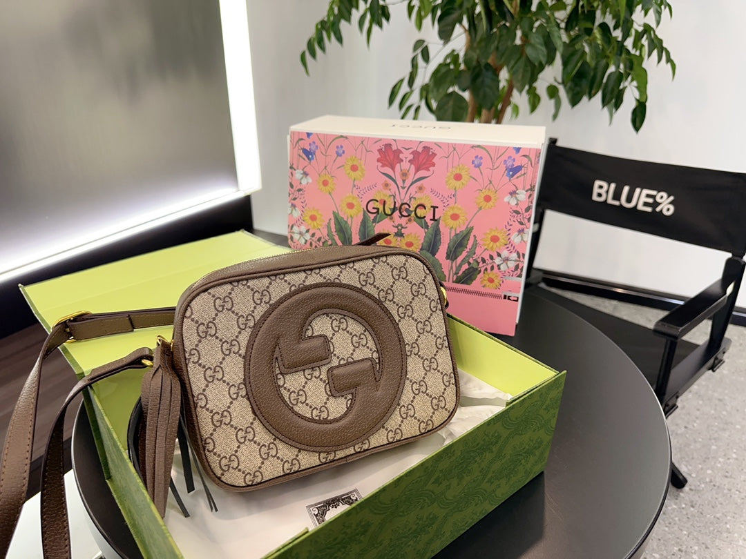 GUCCI BAG 526