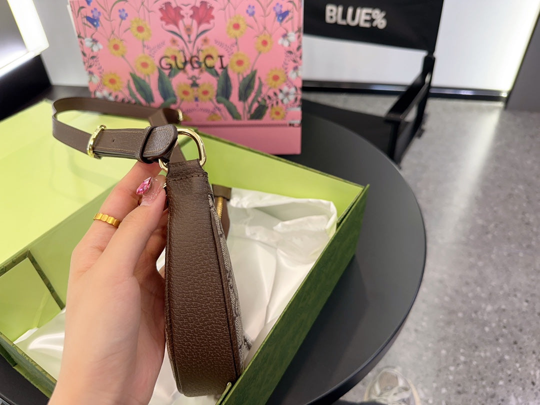 GUCCI BAG 527
