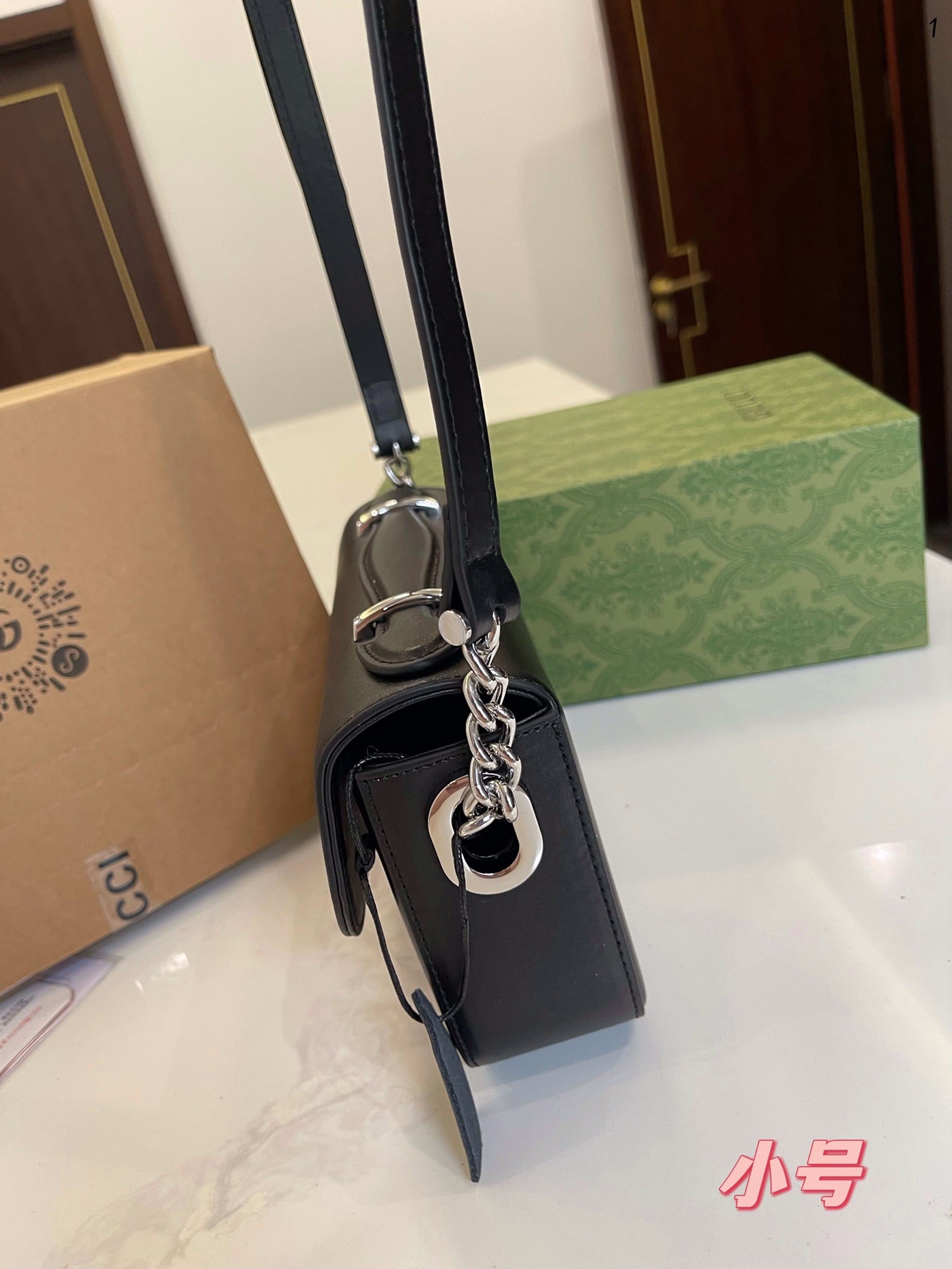 GUCCI BAG 537
