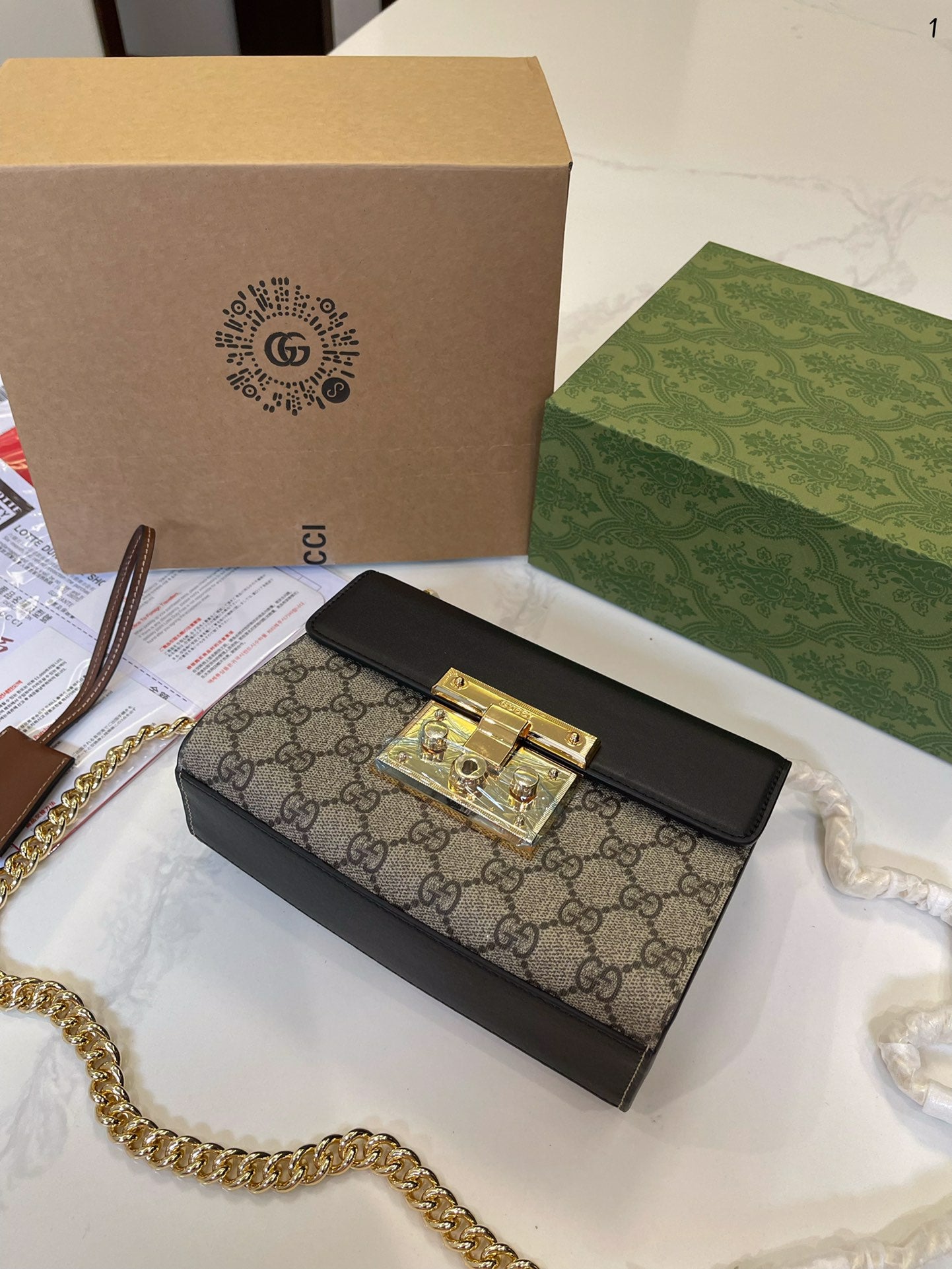 GUCCI BAG 539