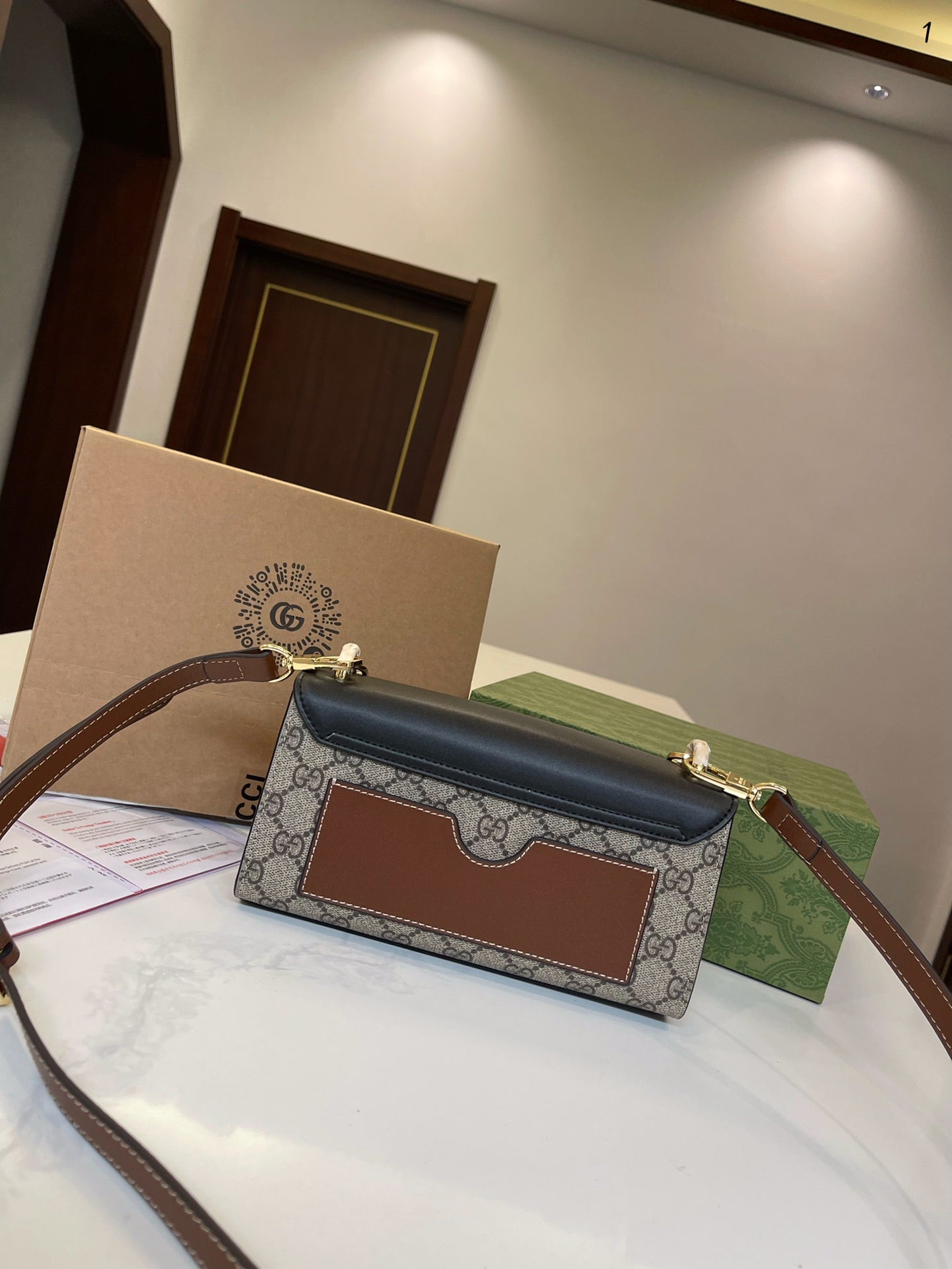 GUCCI BAG 540