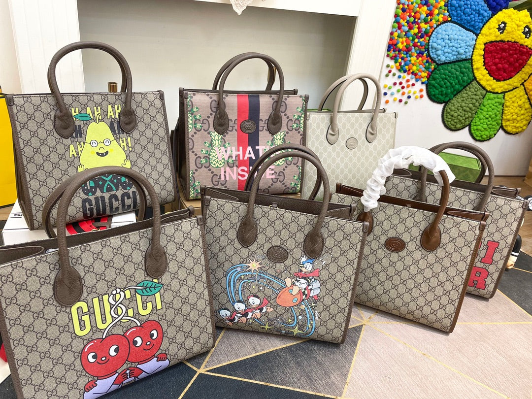 GUCCI BAG  544