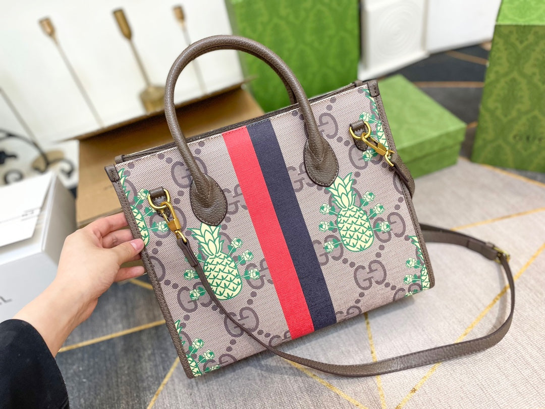 GUCCI BAG  544