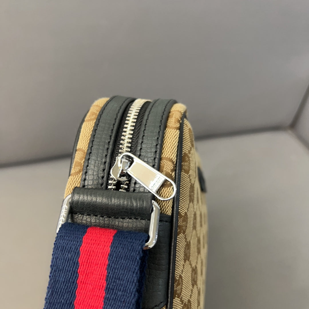 GUCCI BAG 547