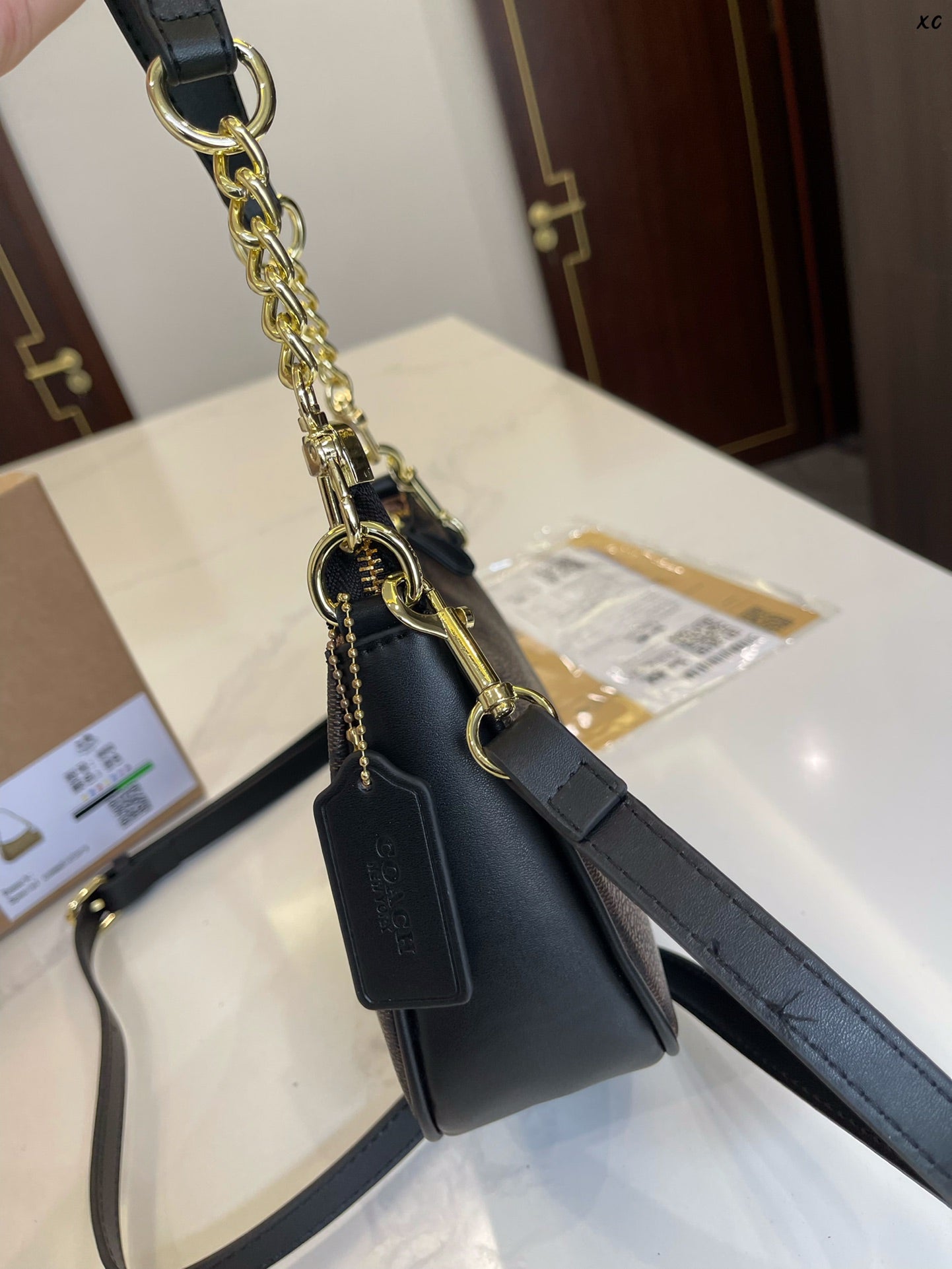 Co-BAG29