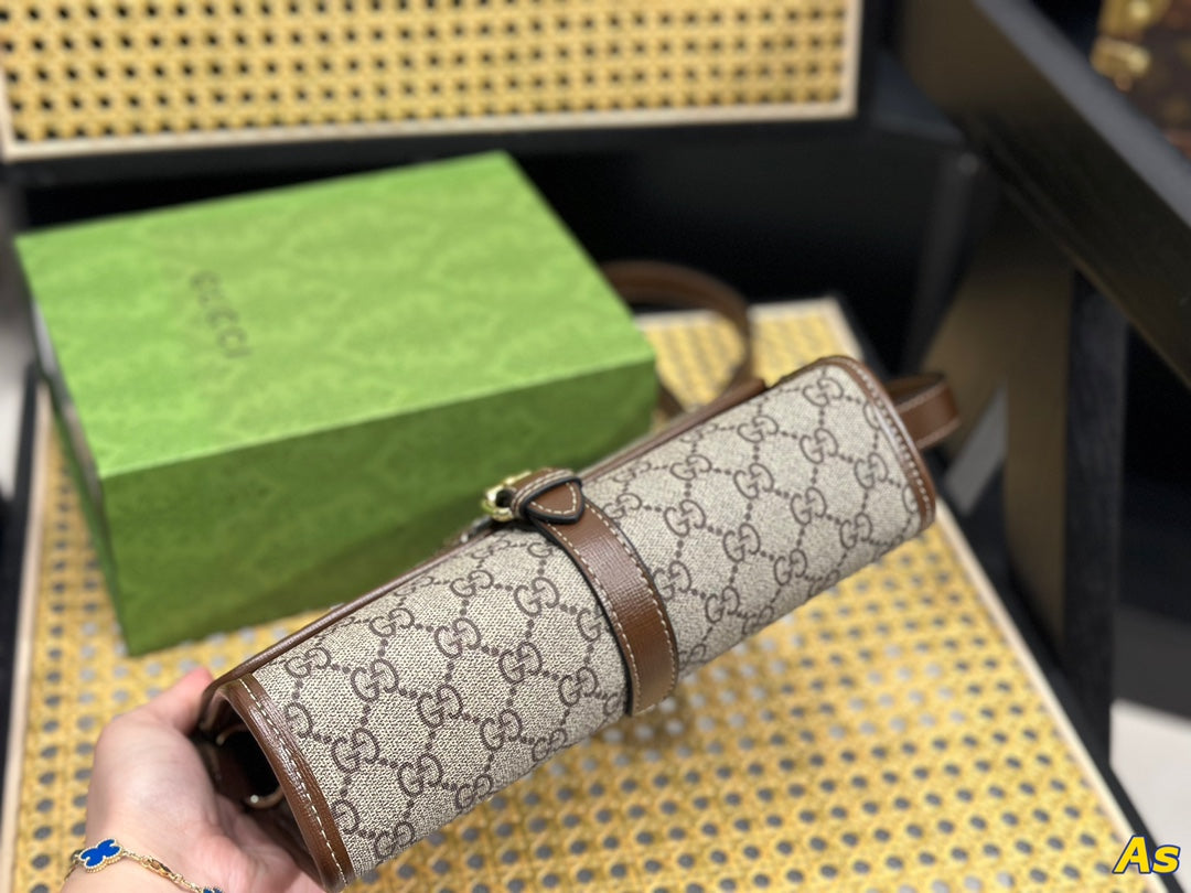 GUCCI BAG 553