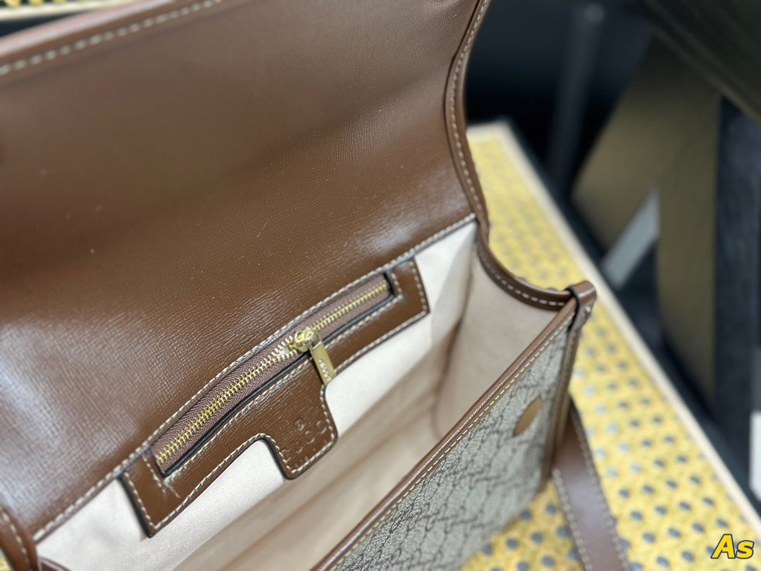 GUCCI BAG 553