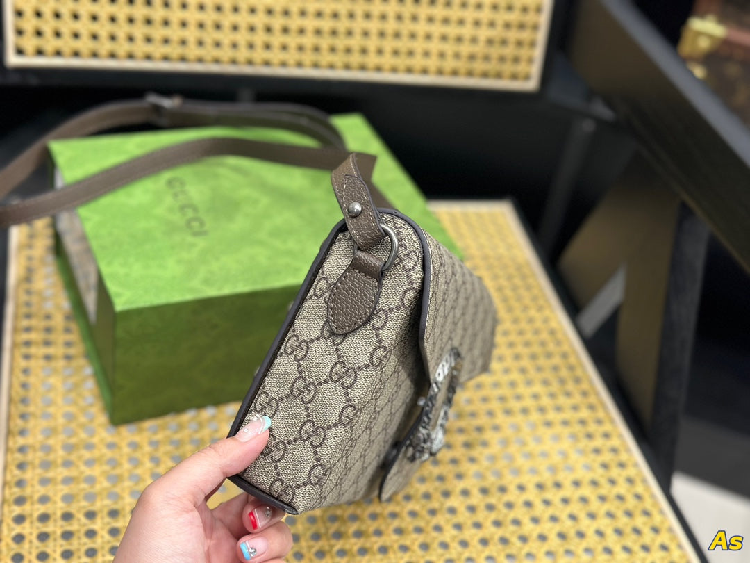 GUCCI  BAG 555