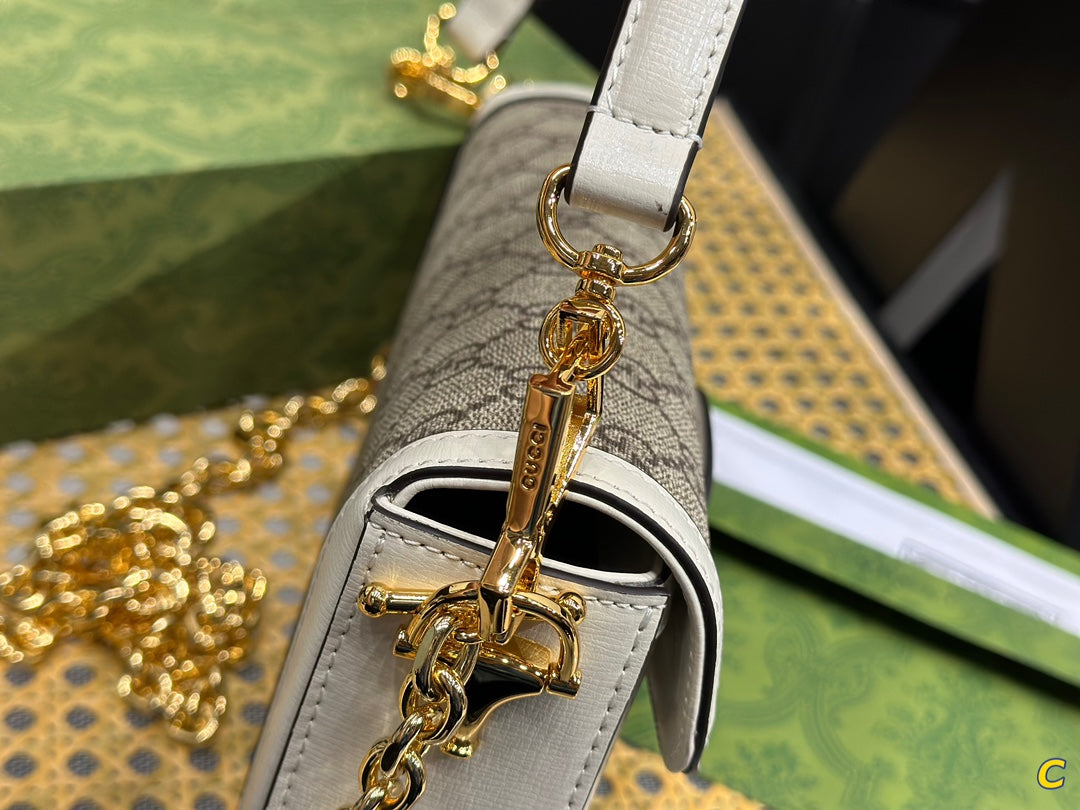 GUCCI BAG 556