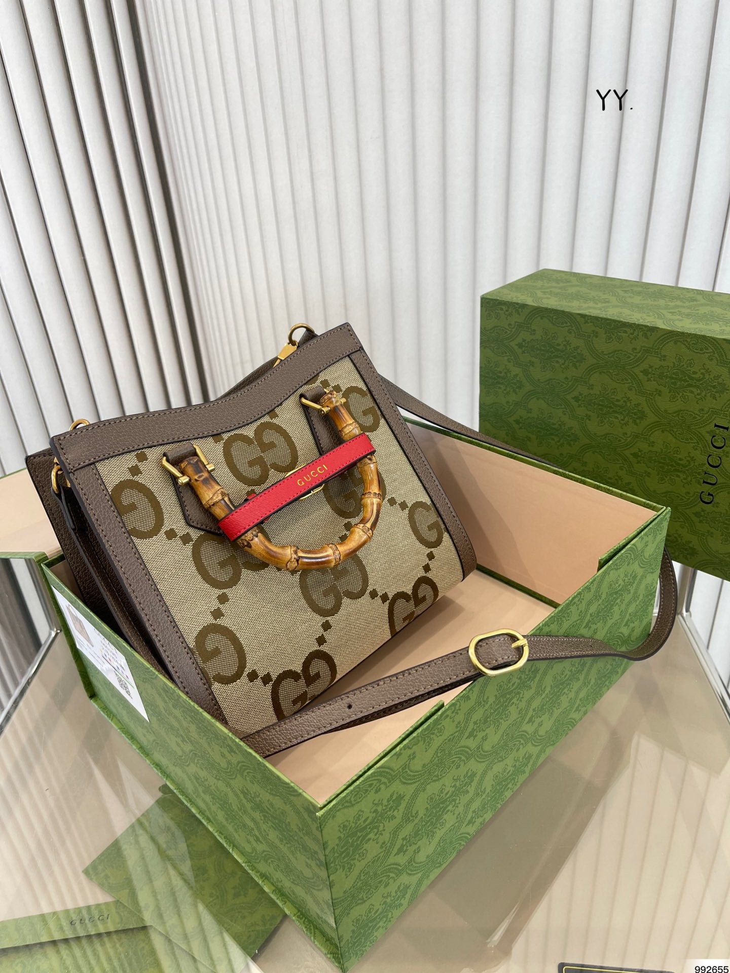 GUCCI BAG 558-1