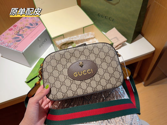 GUCCI BAG 566