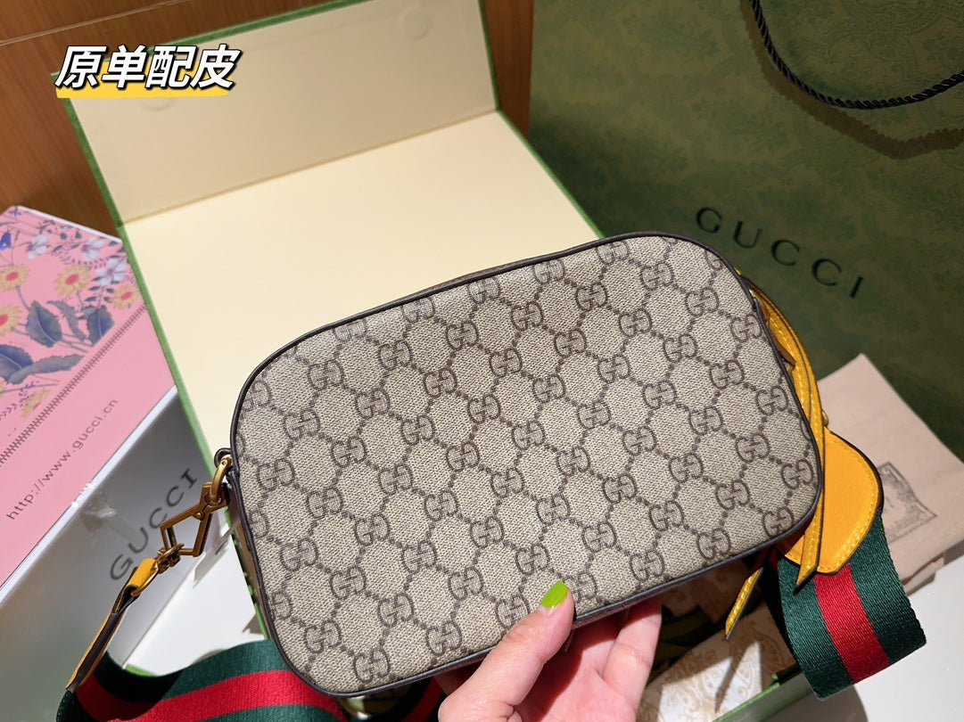 GUCCI BAG 566