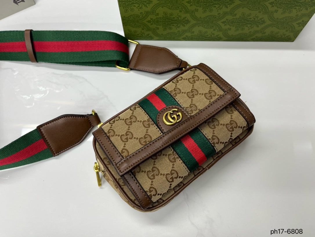 GUCCI BAG 568-2