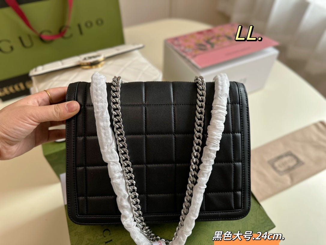 GUCCI BAG  571