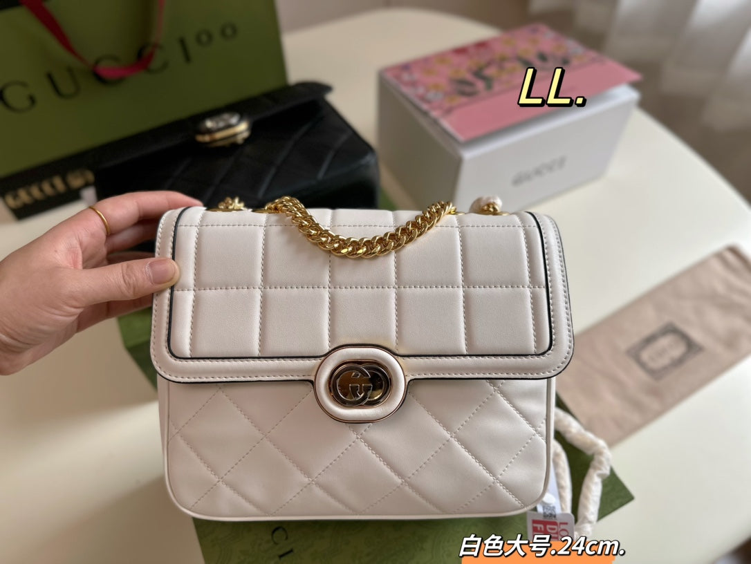 GUCCI BAG 572