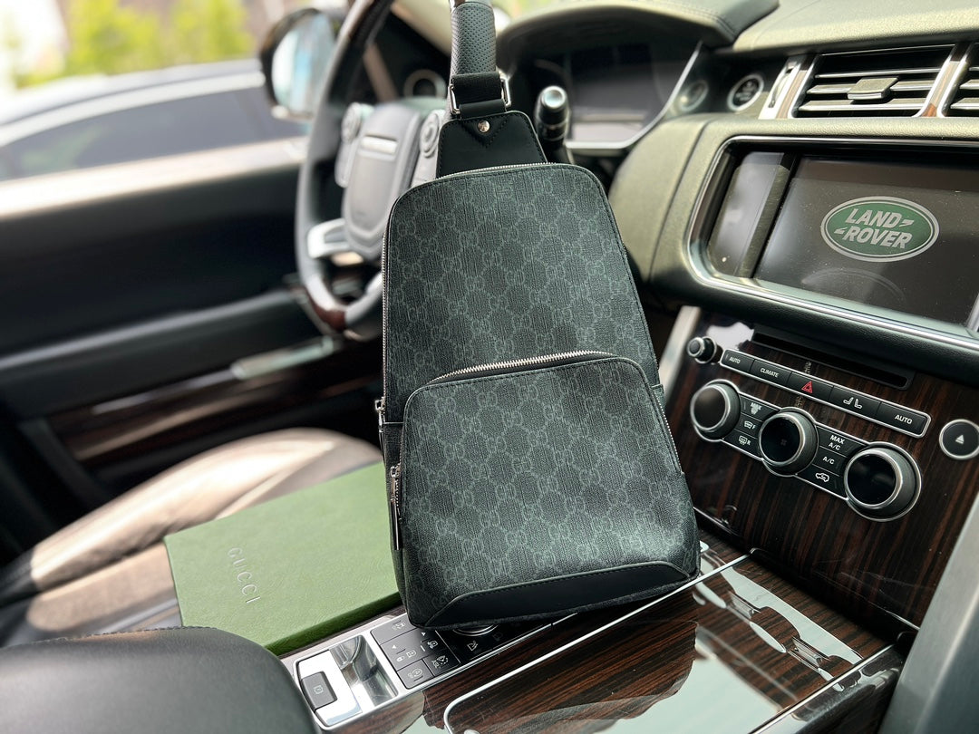 GUCCI BAG 581
