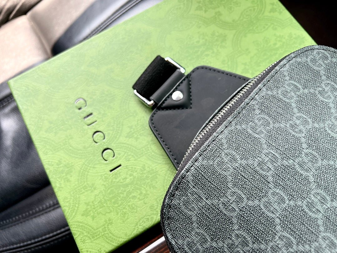 GUCCI BAG 581