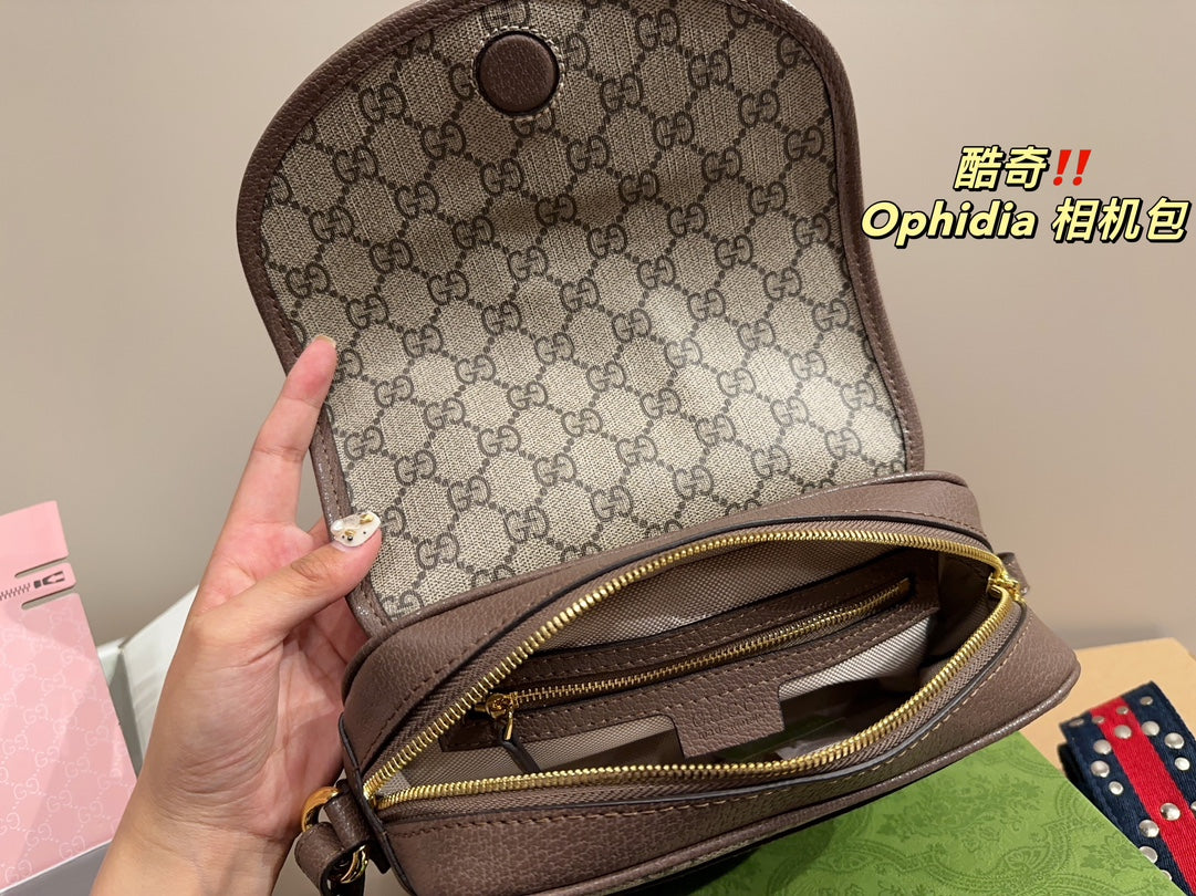 GUCCI BAG 584