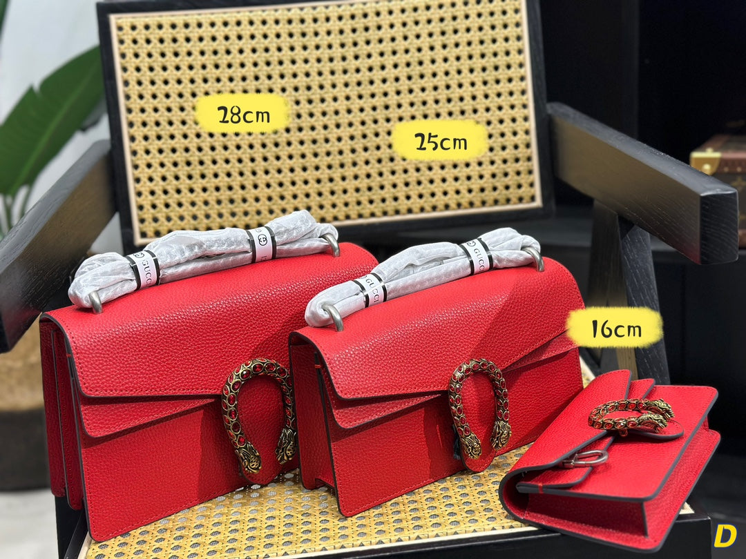 GUCCI BAG 586-3