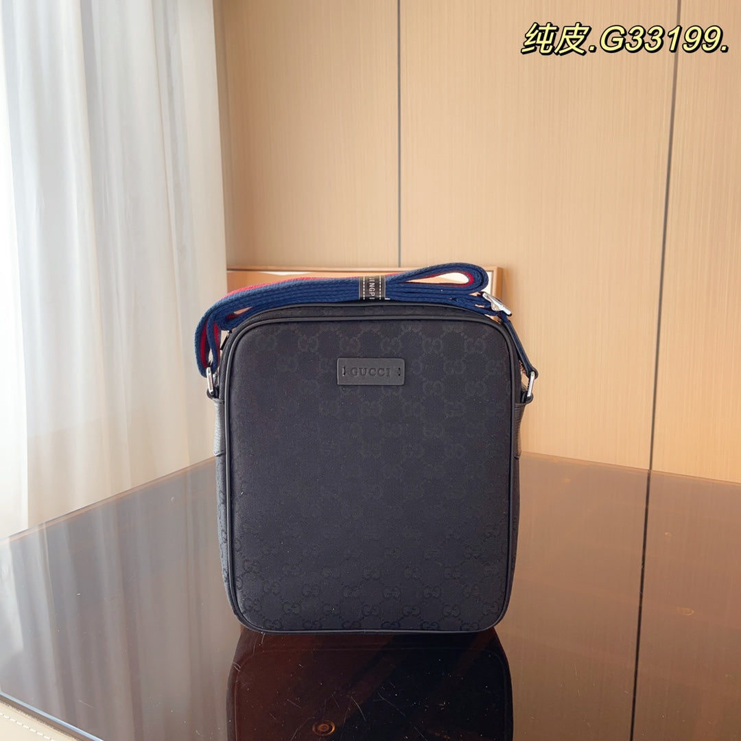 GUCCI BAG 592