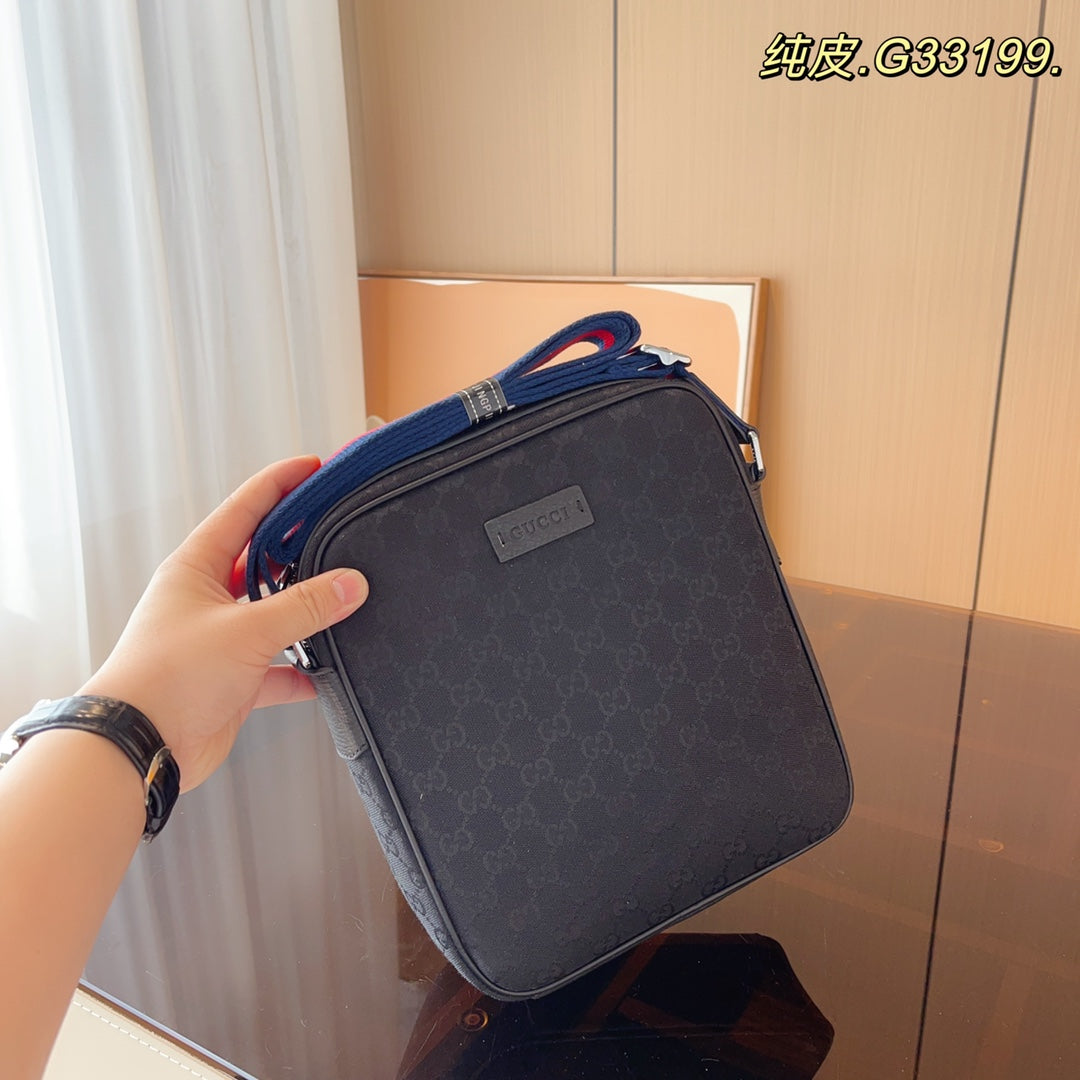 GUCCI BAG 592