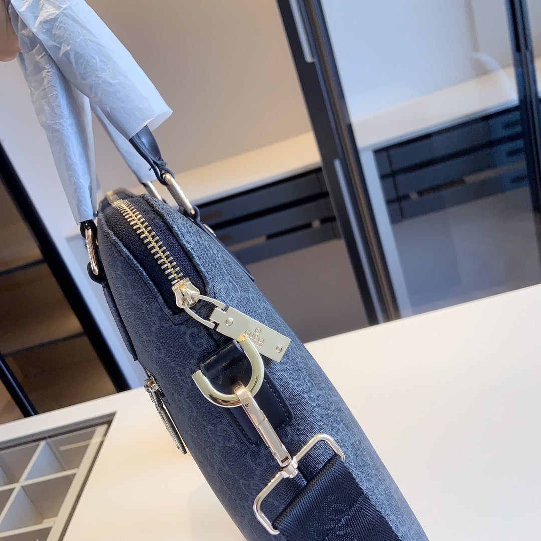 GUCCI BAG 621
