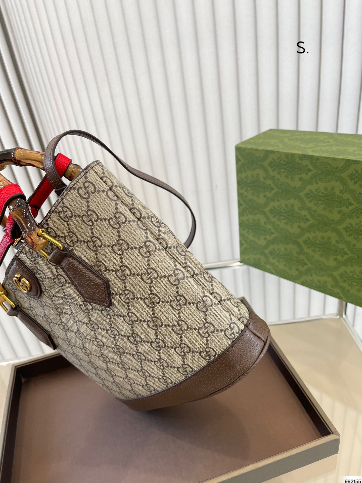 GUCCI BAG 638