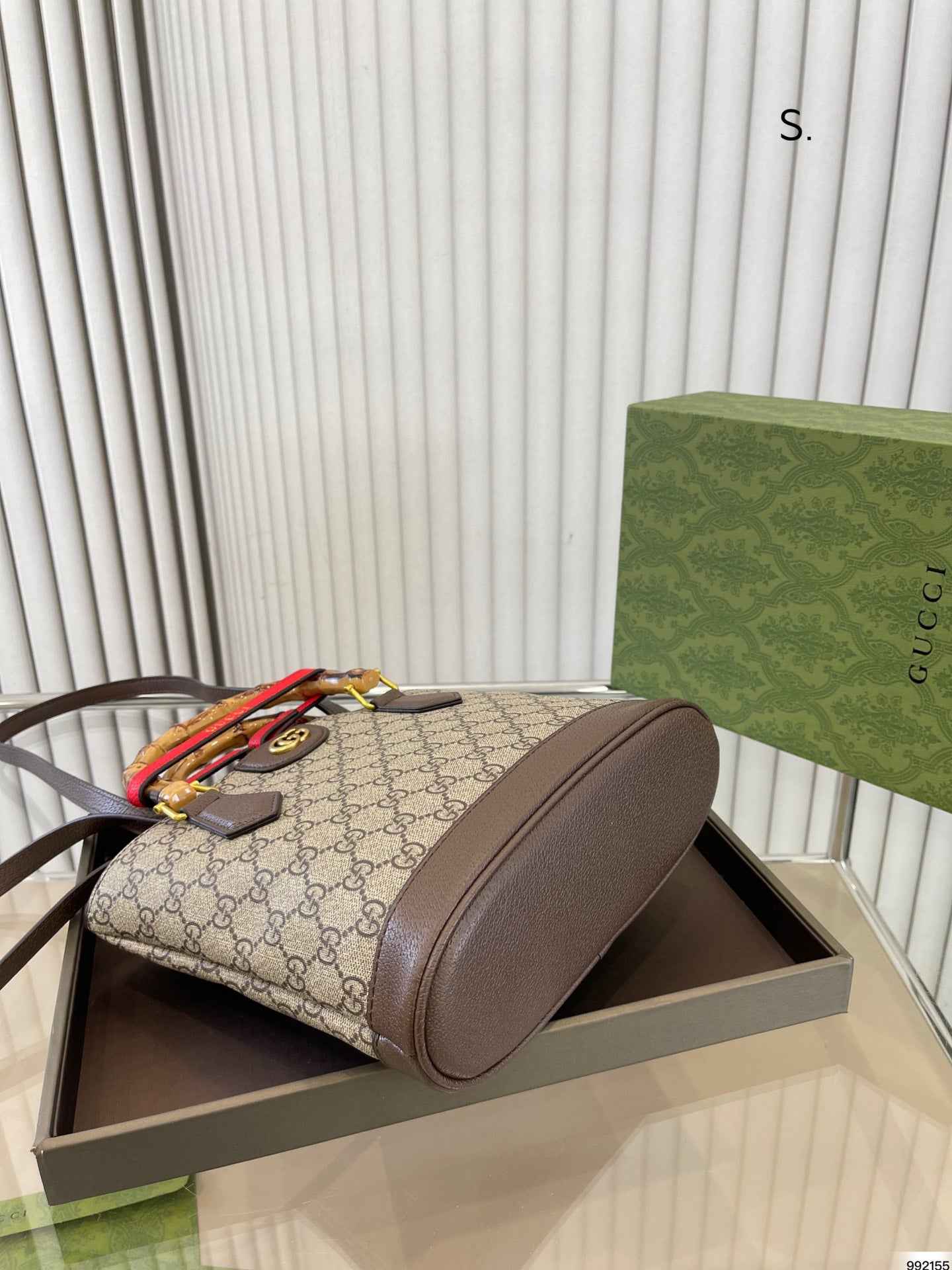 GUCCI BAG 638