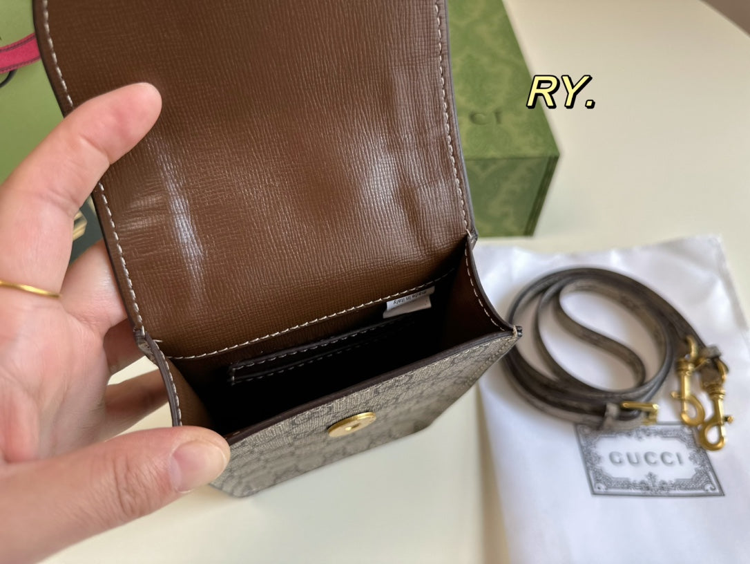 GUCCI BAG  641