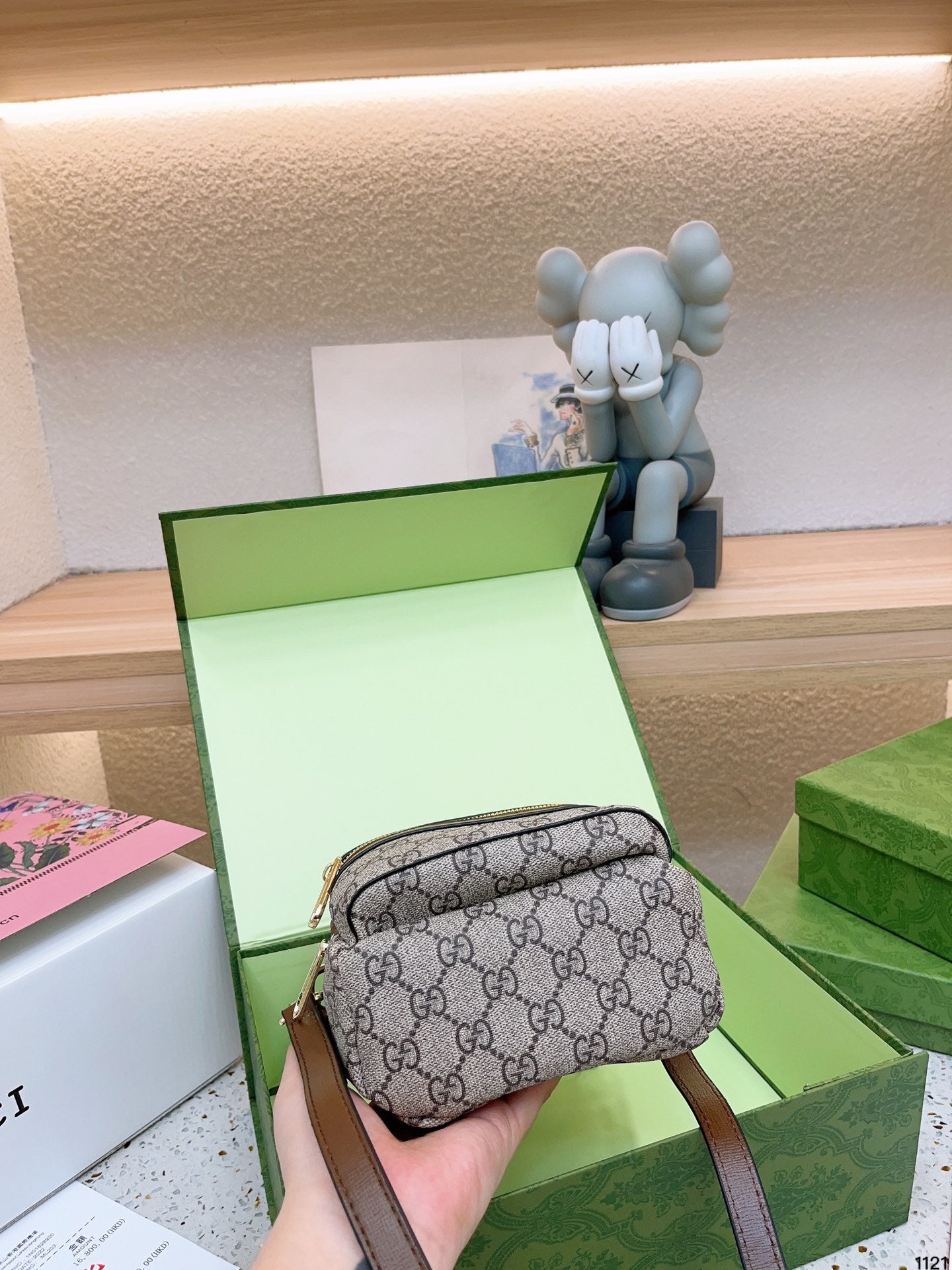 GUCCI BAG  657