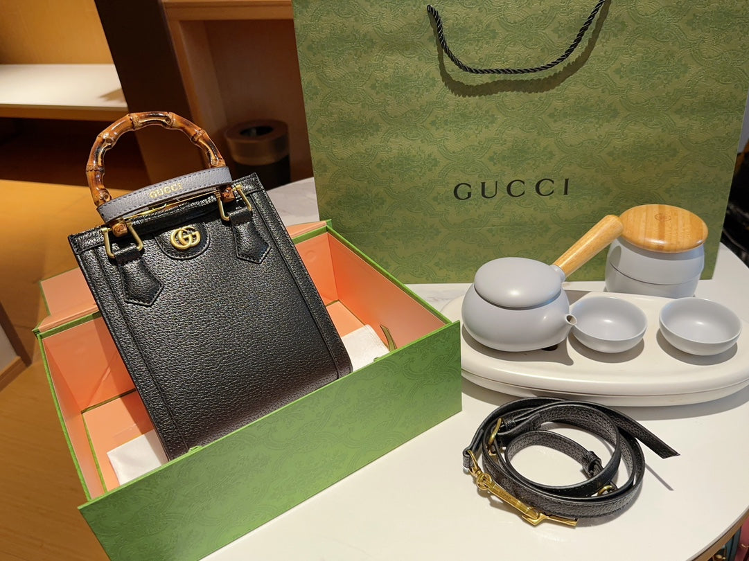 GUCCI BAG  660-661