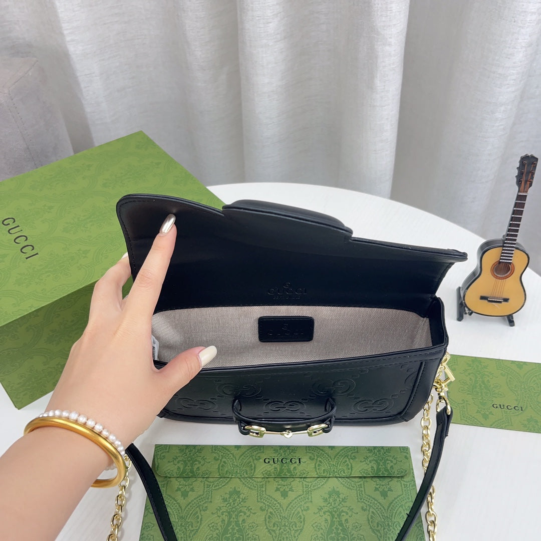 GUCCI BAG  665