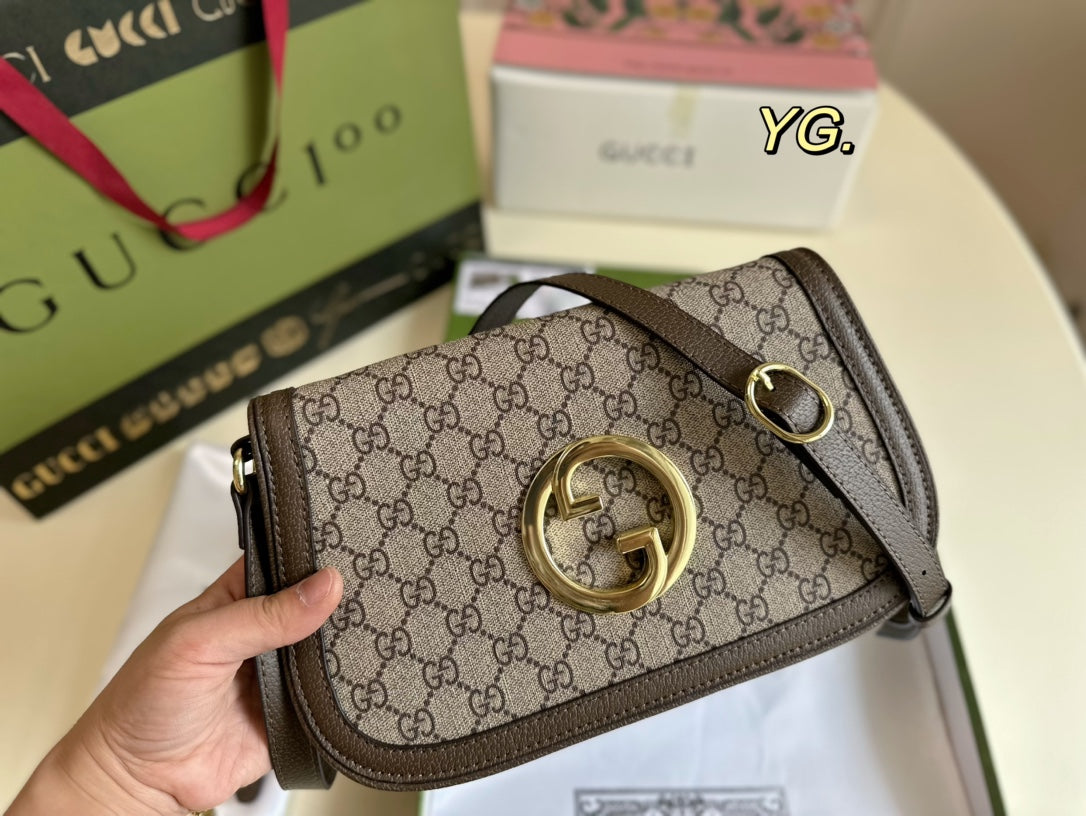 GUCCI BAG  668