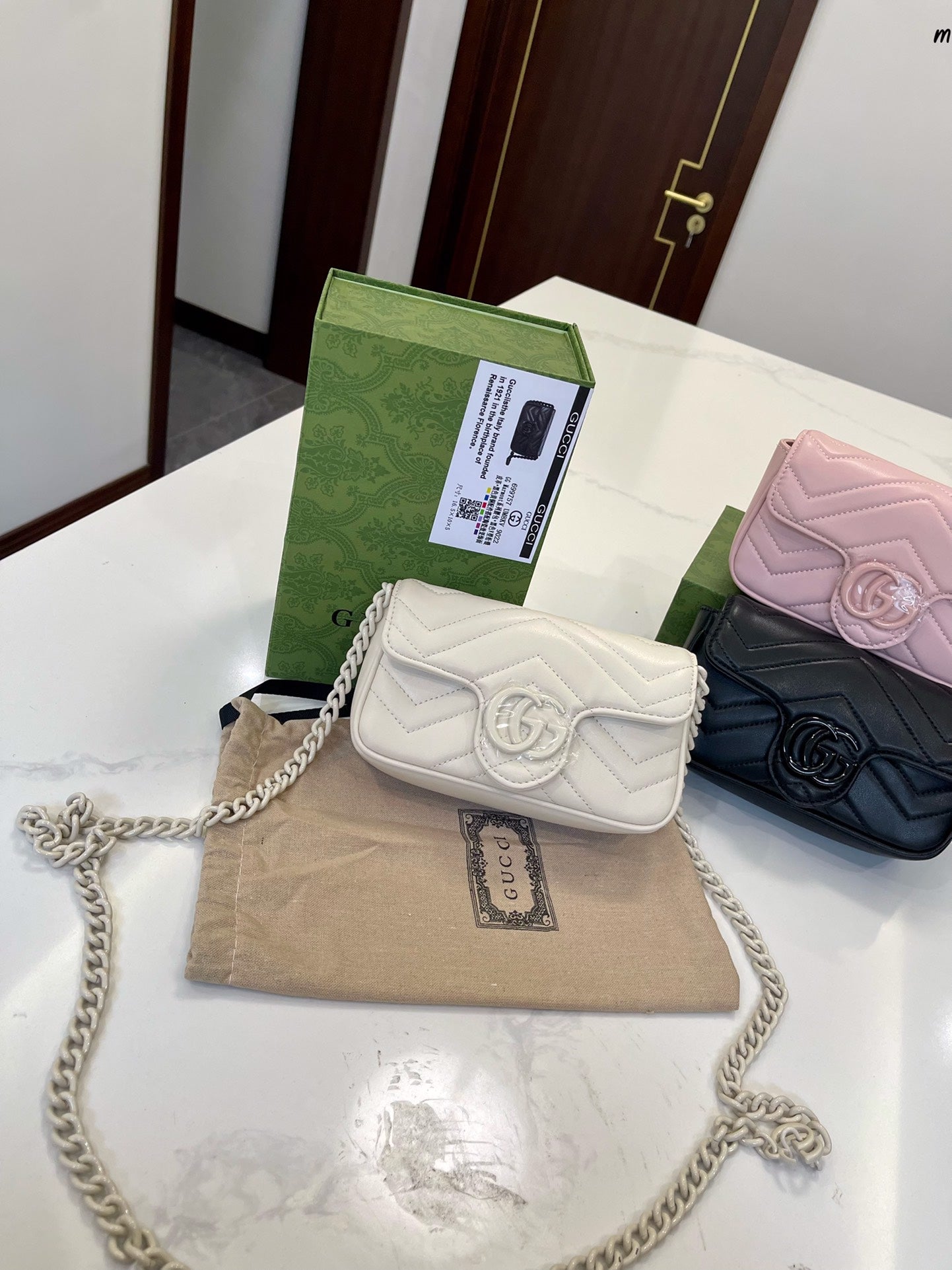 GUCCI BAG 671-1