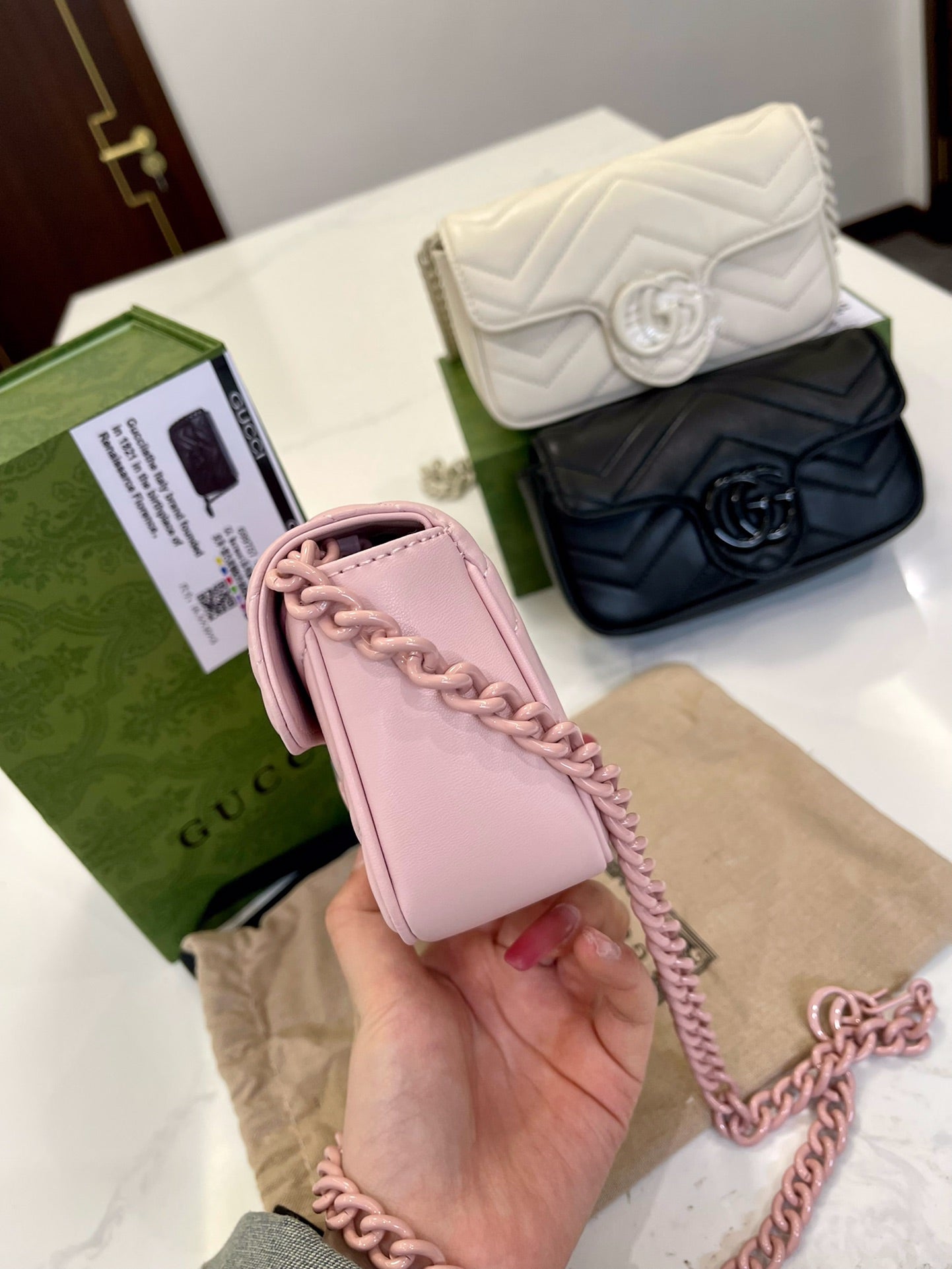 GUCCI  BAG 671-2