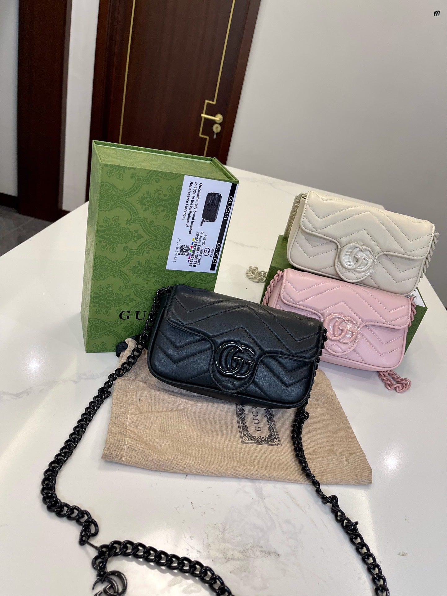 GUCCI  BAG 671-3