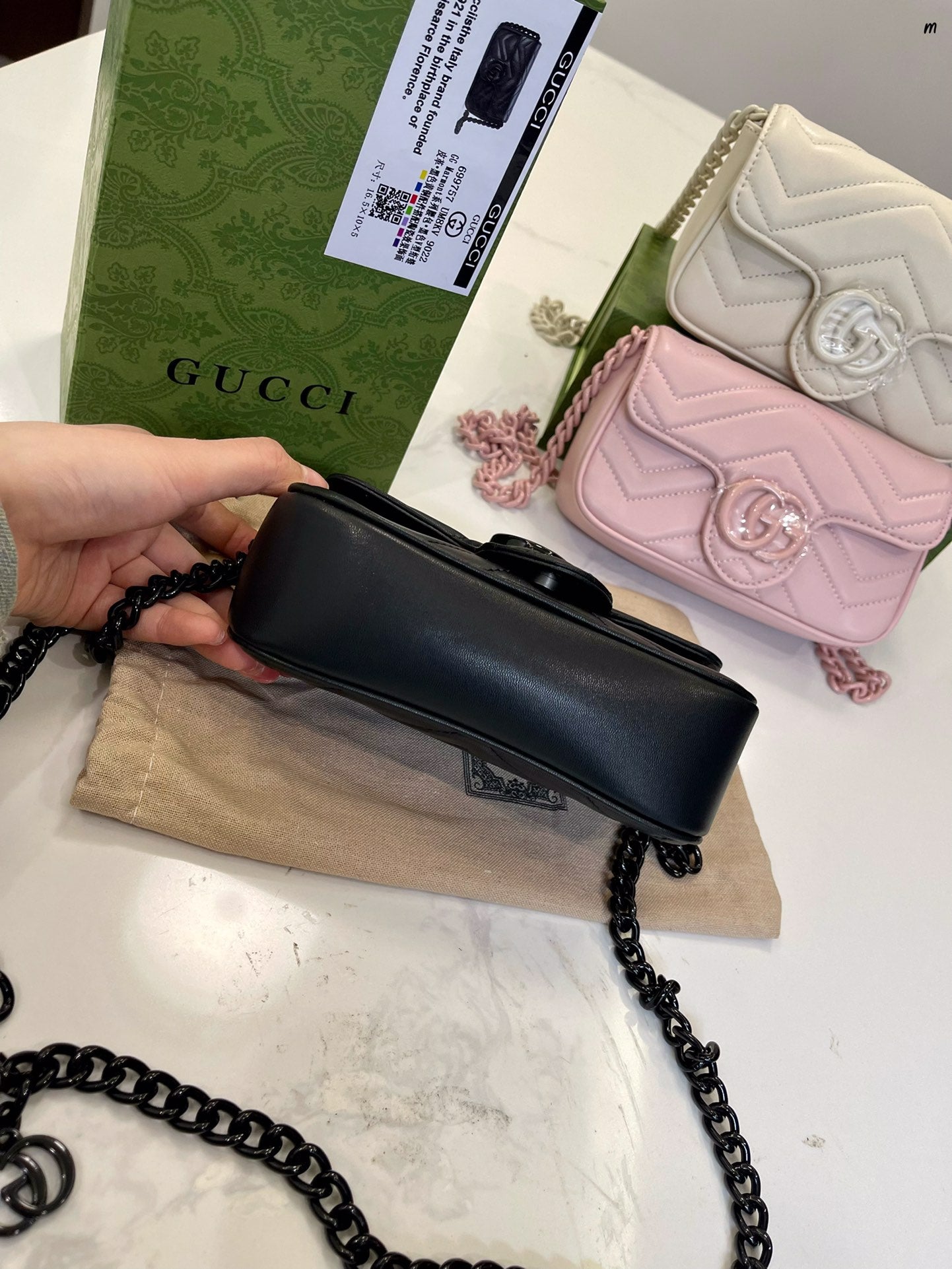 GUCCI  BAG 671-3