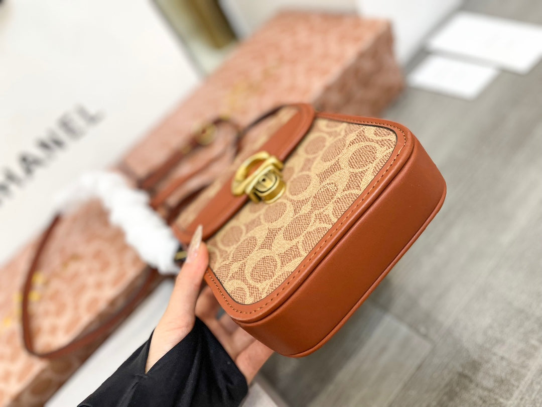 Co-BAG60