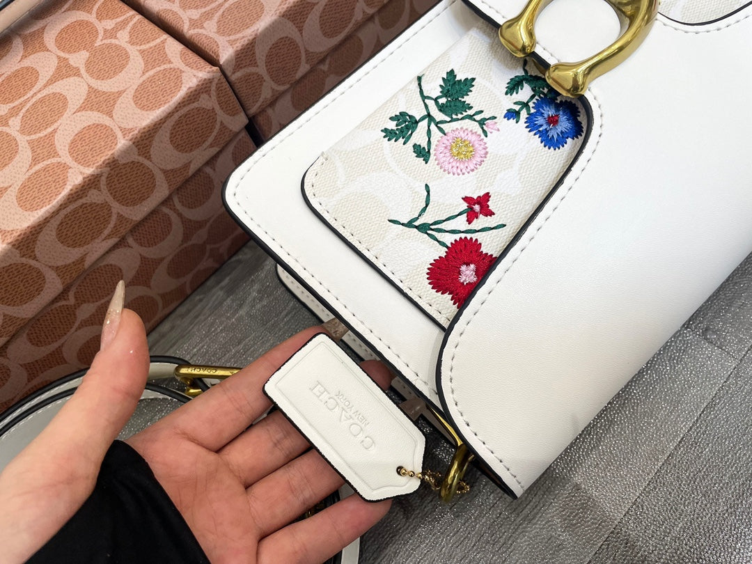 Co-BAG688