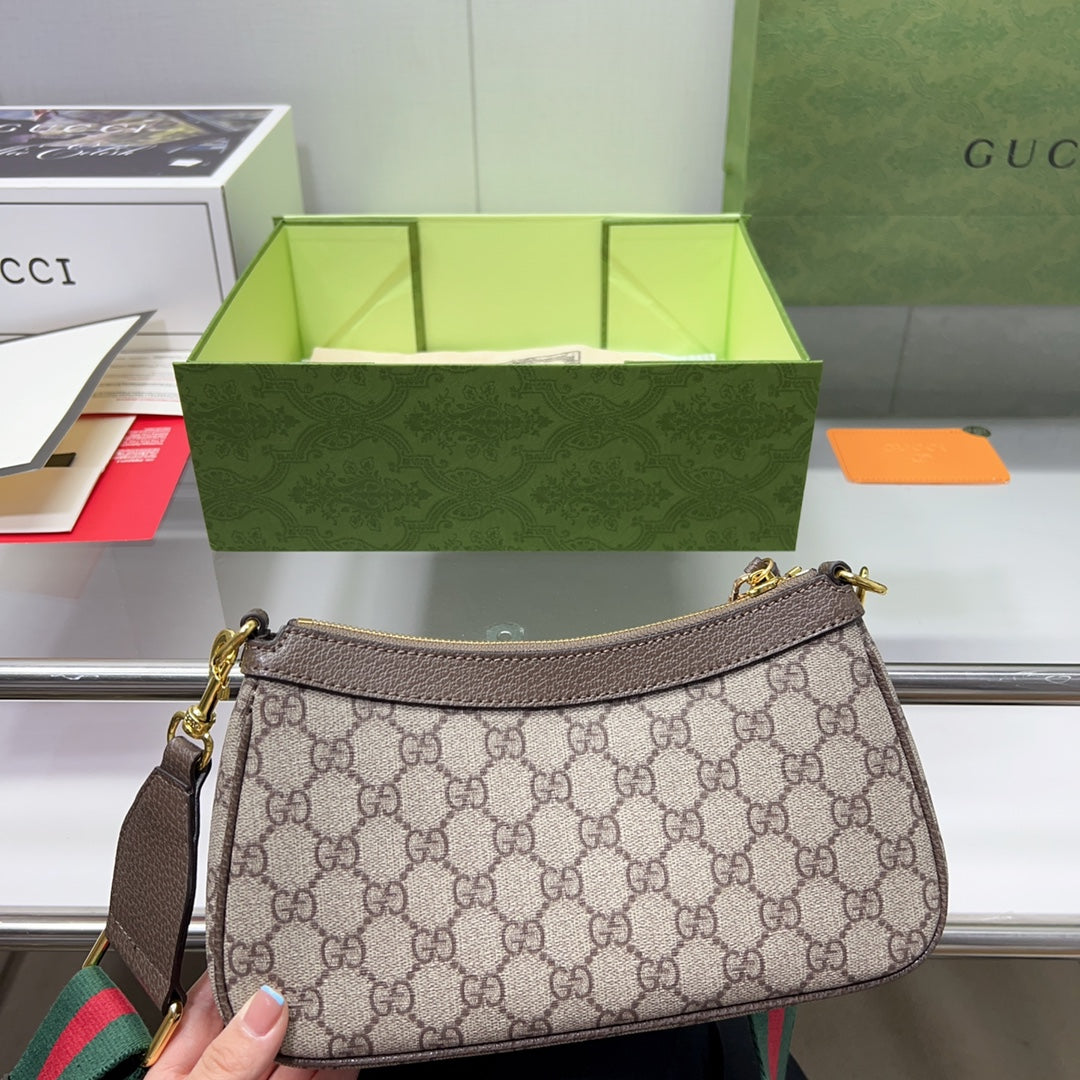 GUCCI BAG  678