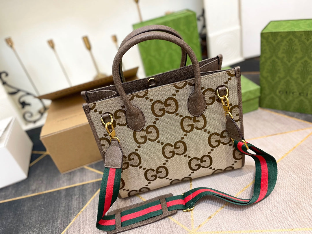 GUCCI BAG 681