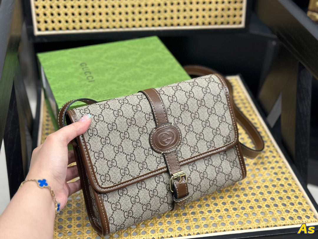 GUCCI BAG  688