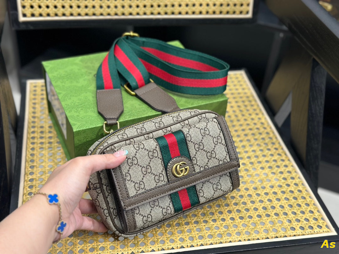 GUCCI BAG 691
